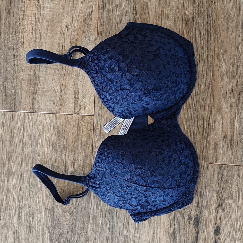 Bundle Of 3 Euc Lace Vs Perfect Coverage Bras - image 2